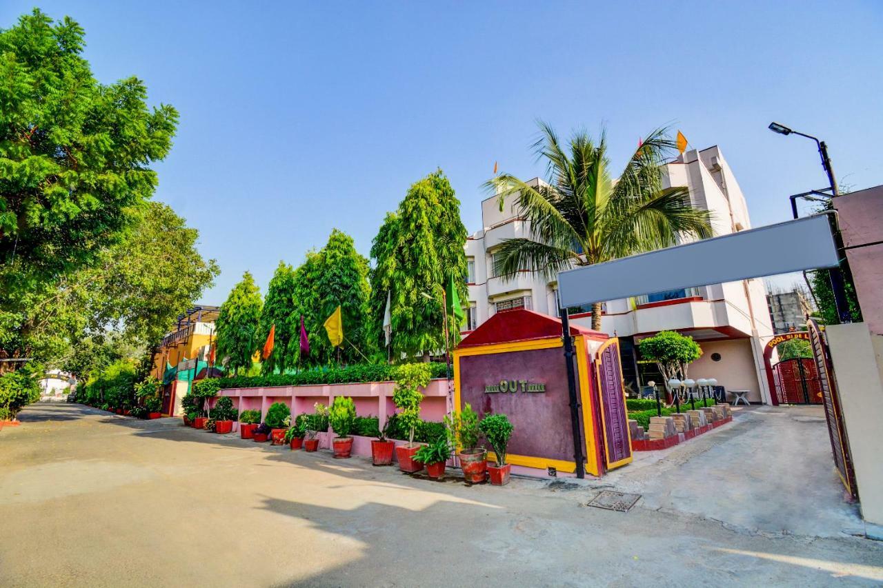 Oyo 18814 Hotel Maya International 斋浦尔 外观 照片