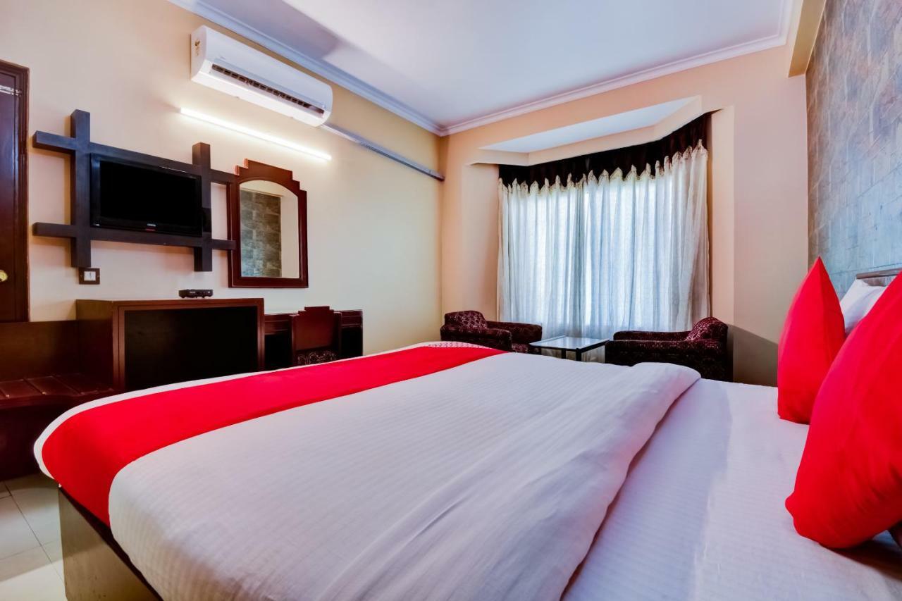 Oyo 18814 Hotel Maya International 斋浦尔 外观 照片